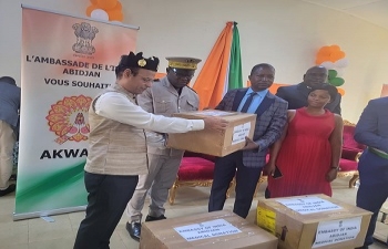 Embassy in association with Indian pharma companies, contributed medicines to the children’s hospital in Ayame